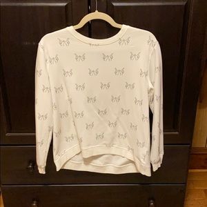 White Oversized Sweatshirt